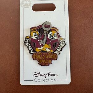 Disney Chip & Dale HTH Pin